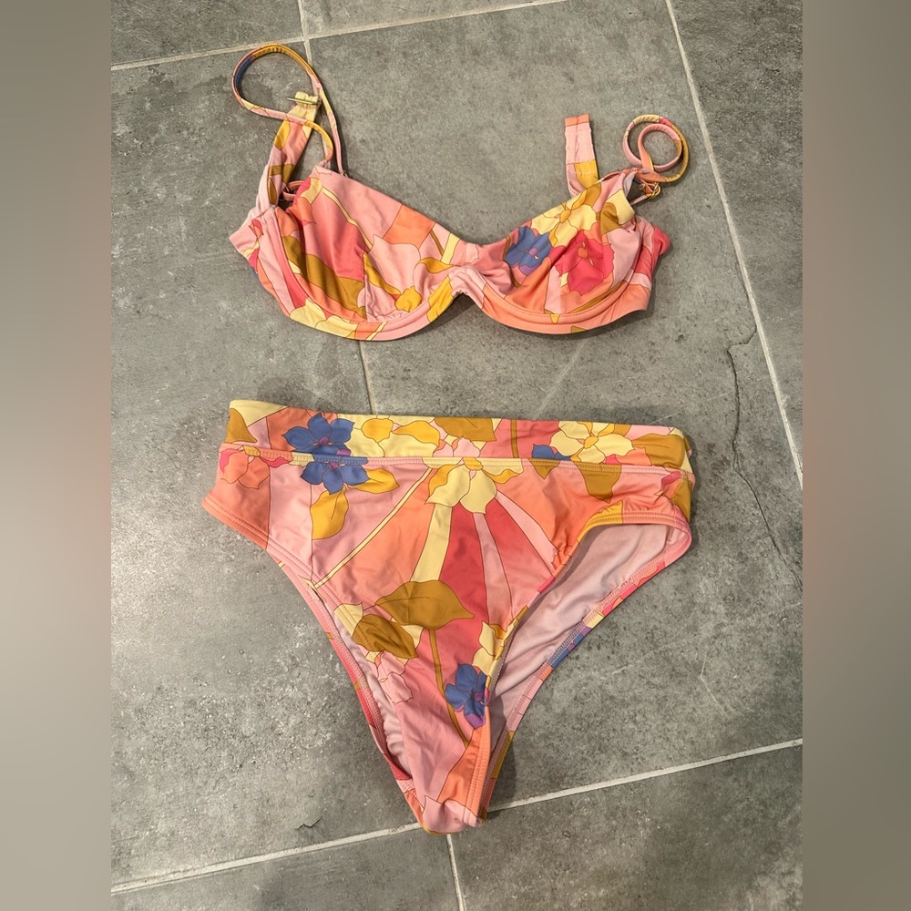 Billabong high waisted swim suit